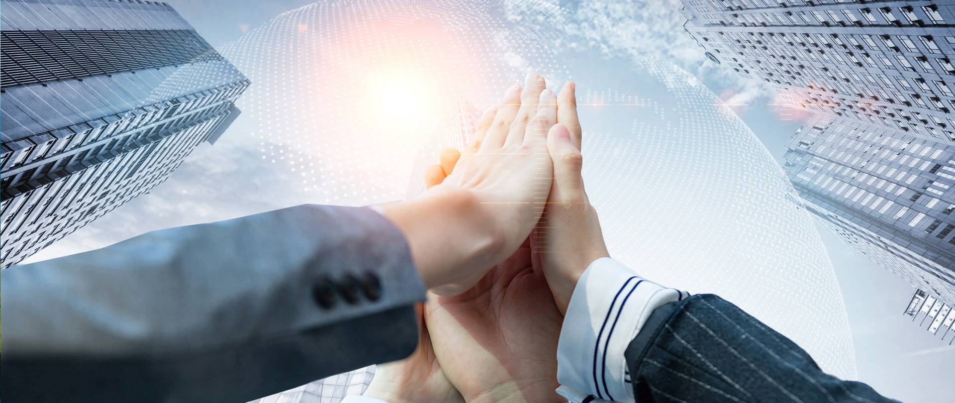 爲客戶提供更好服務  爲股東創造更大價值  爲員工搭建廣闊舞台